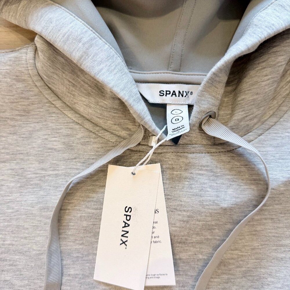 SPANX AirEssentials Heather Grey Cropped Hoodie - Picture 3 of 3